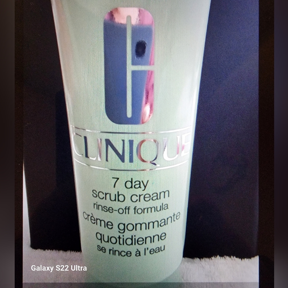 Clinique NEW 7 day scrub cream rinse off formula 3.4 fl oz